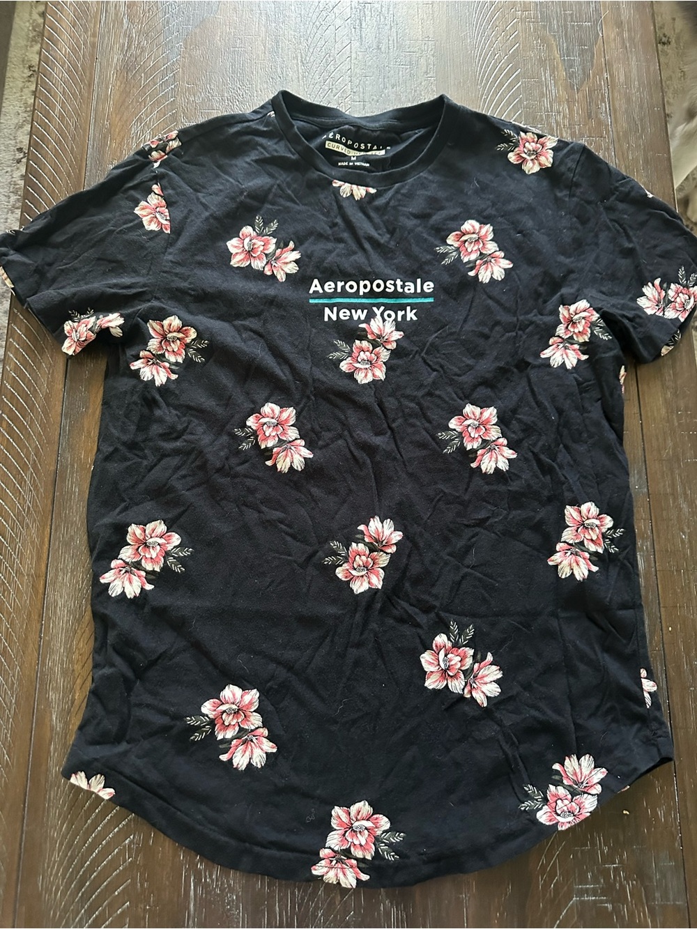 Aeropostale Men's Black Floral Logo Tee - Black with Pink Flowers- Size Medium